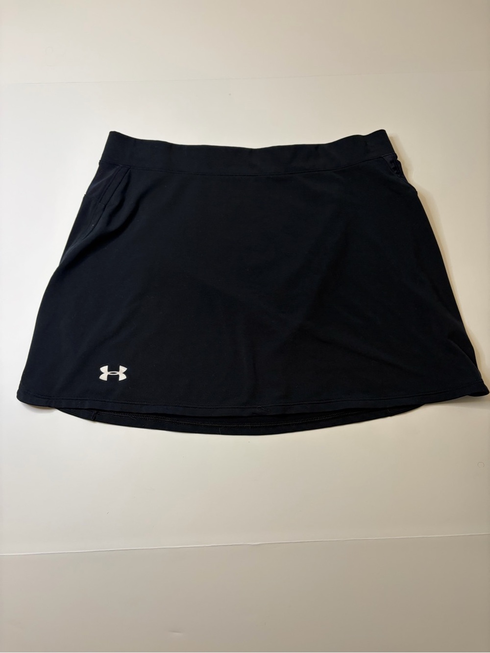 Under Armour Black HeatGear Athletic Skirt M